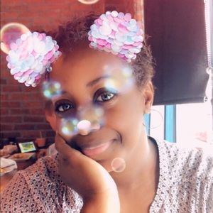 Meet your Posher, Melissa